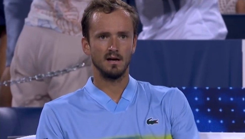 蒙特利尔首战三盘不敌达维多维奇-弗基纳，辛辛那提首秀两盘负于莱赫奇卡，连续两站大