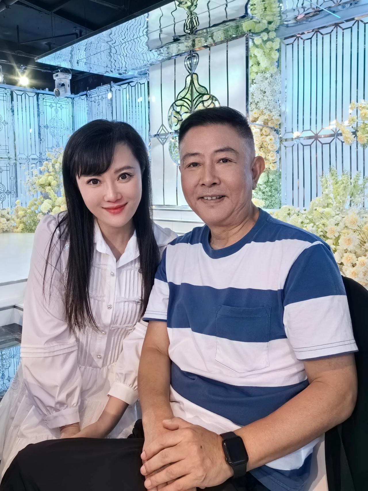 我这是几辈子修来的福气，和任志宏老师的合影是季小军老师拍的，和季小军老师的合影是