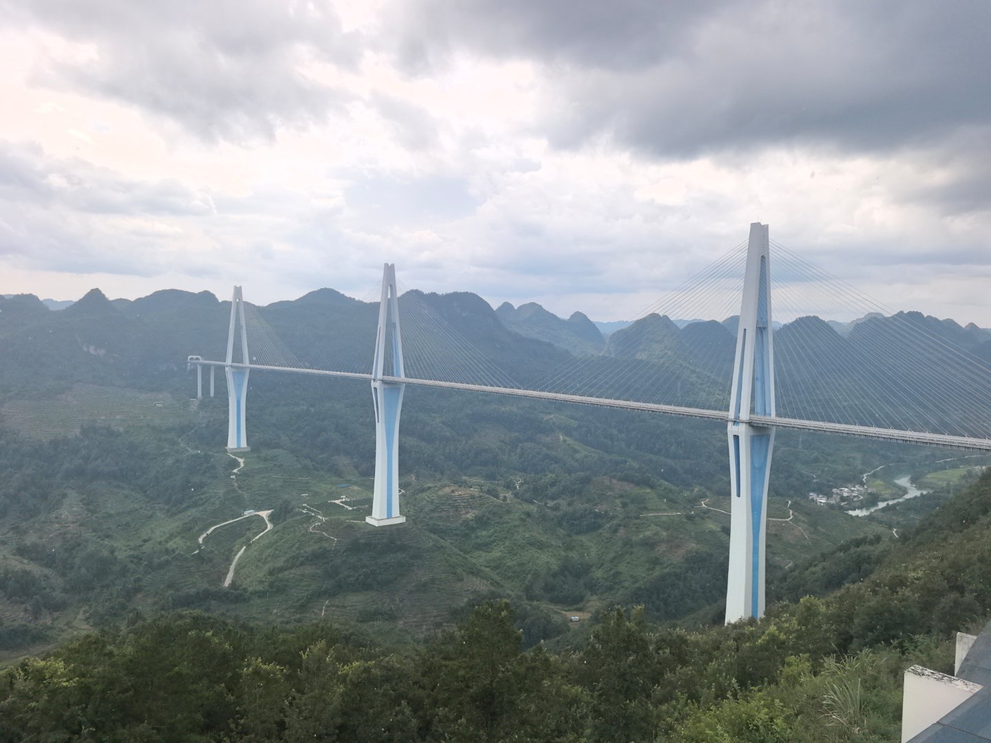 天空之桥 