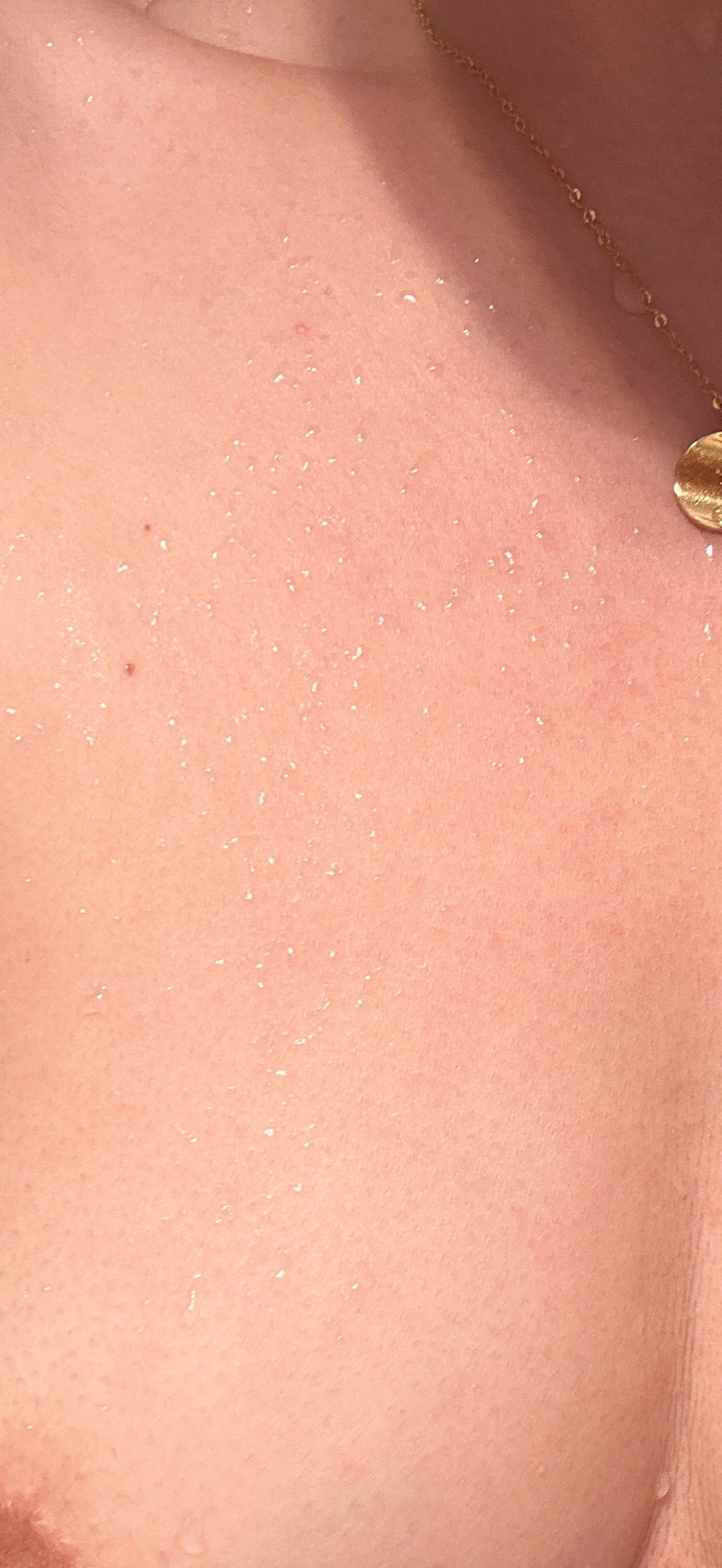 香汗淋漓像瀑布 龙港