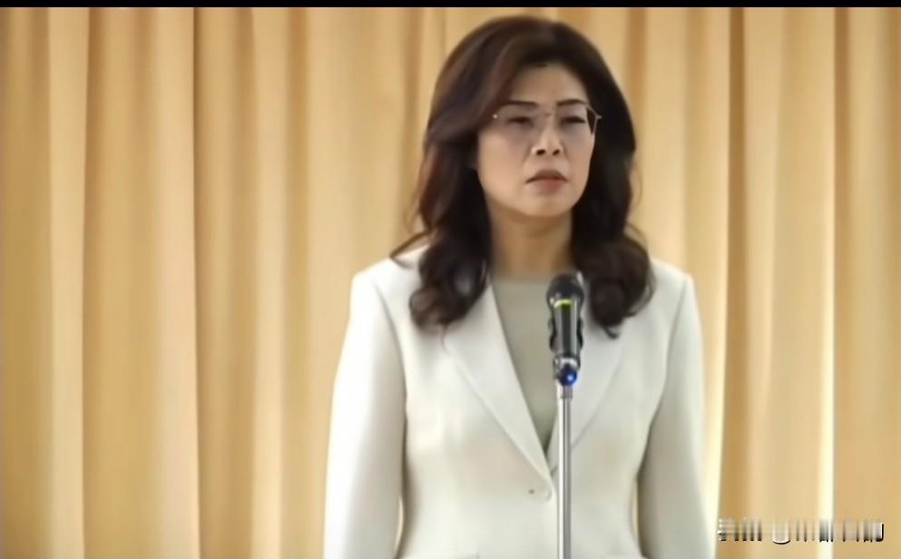 一直以来，郑丽文多次对外阐述自身对于两岸局势的看法，和民进党路线形成明显区别。