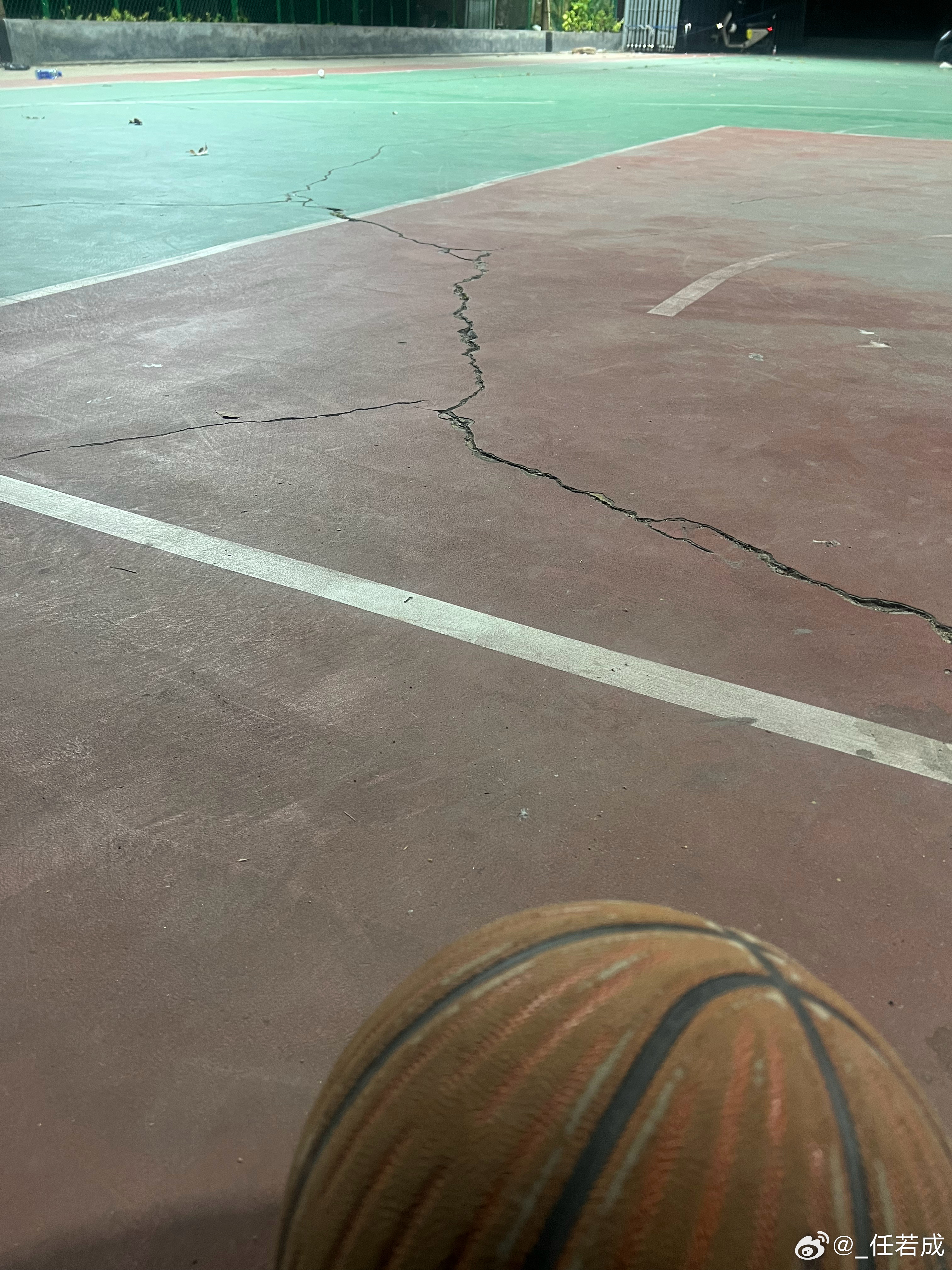 还记得上一次打球是什么时侯吗 