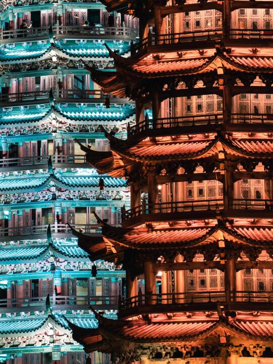 China's Millennium Twin Towers！日月同辉