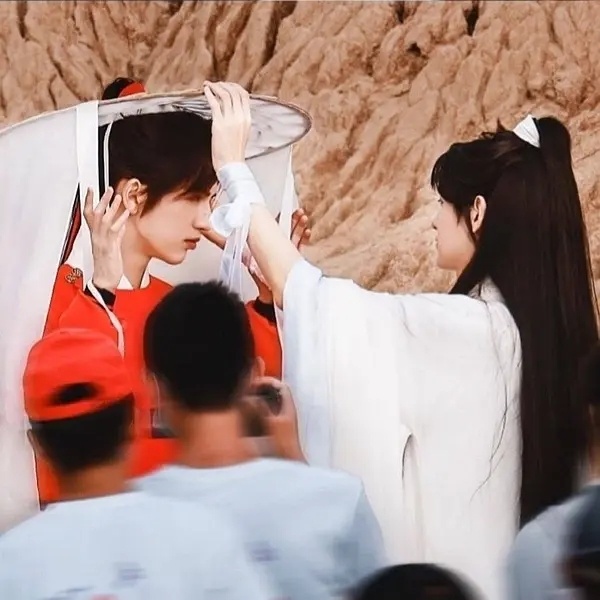 没人觉得牛这样像一个娇滴滴的女郎 