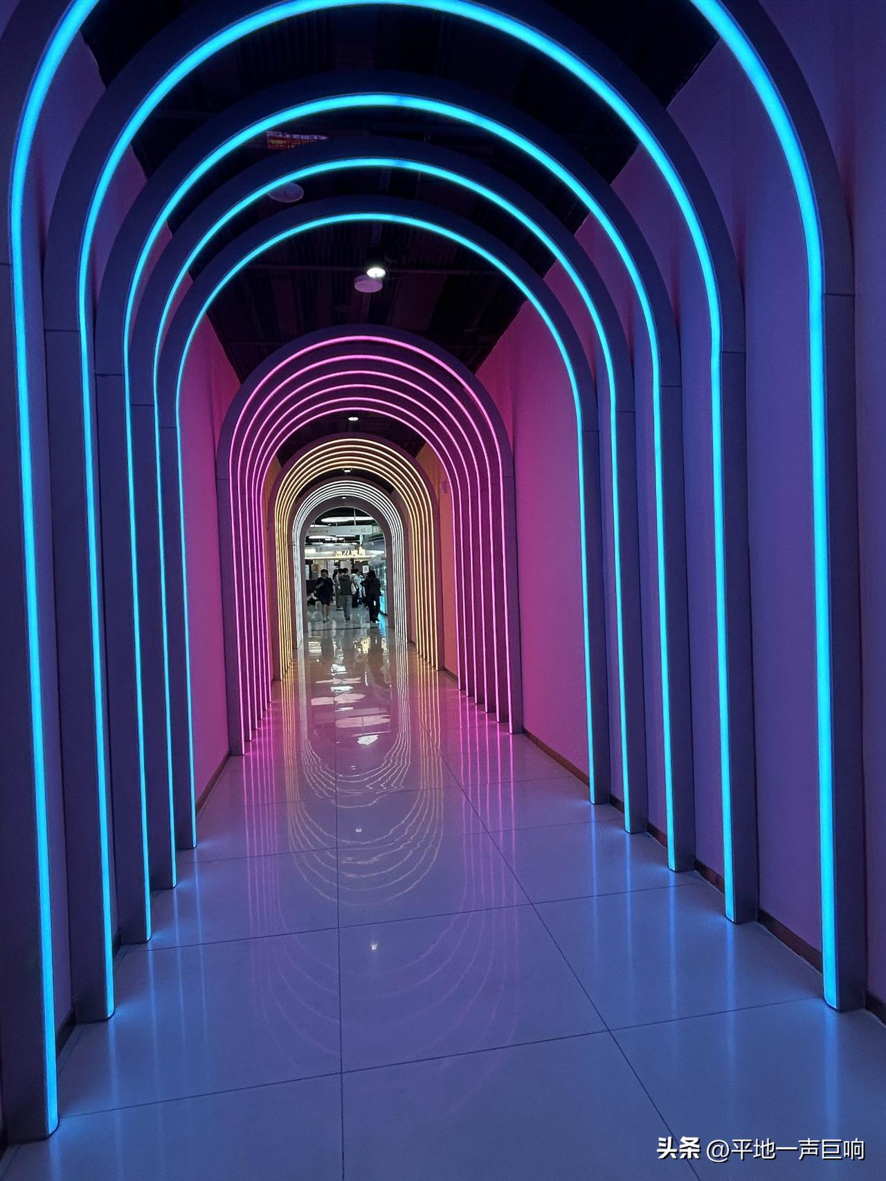 做人怎么样才不会抑郁呢？

就像我以前经常提到的一个观点就是：做人不要把自己太当