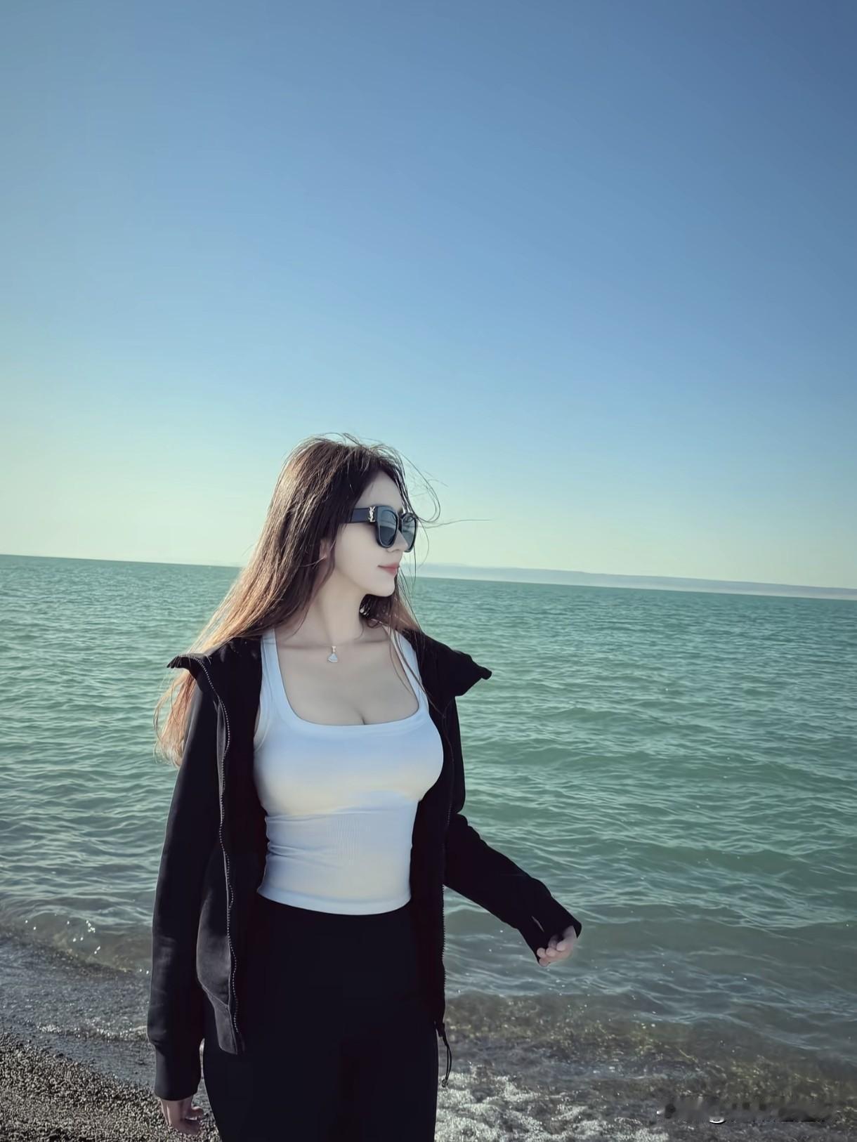 你会在年底之前投资股市吗会适度布局。当前A股估值优势明显，政策红利持续释放，中长