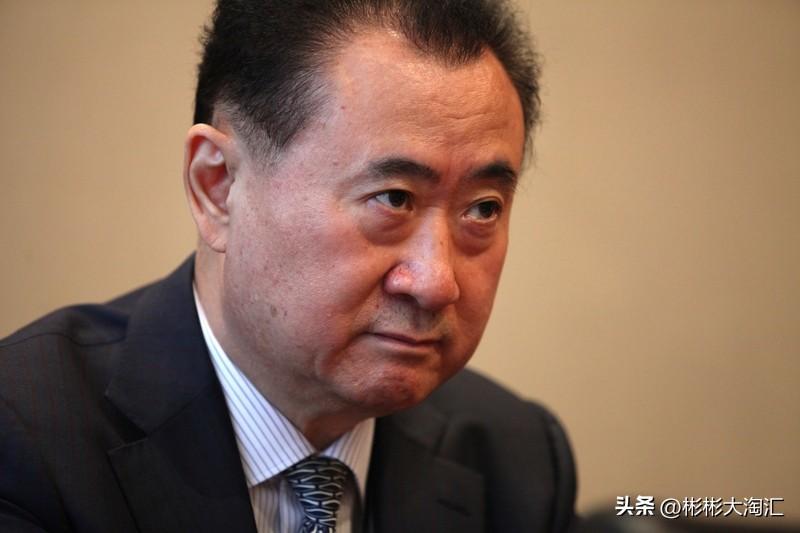 “你能不能赚它几个亿”，这问题听着就刺激。王健林说先挣一个亿是小目标，咱普通人也