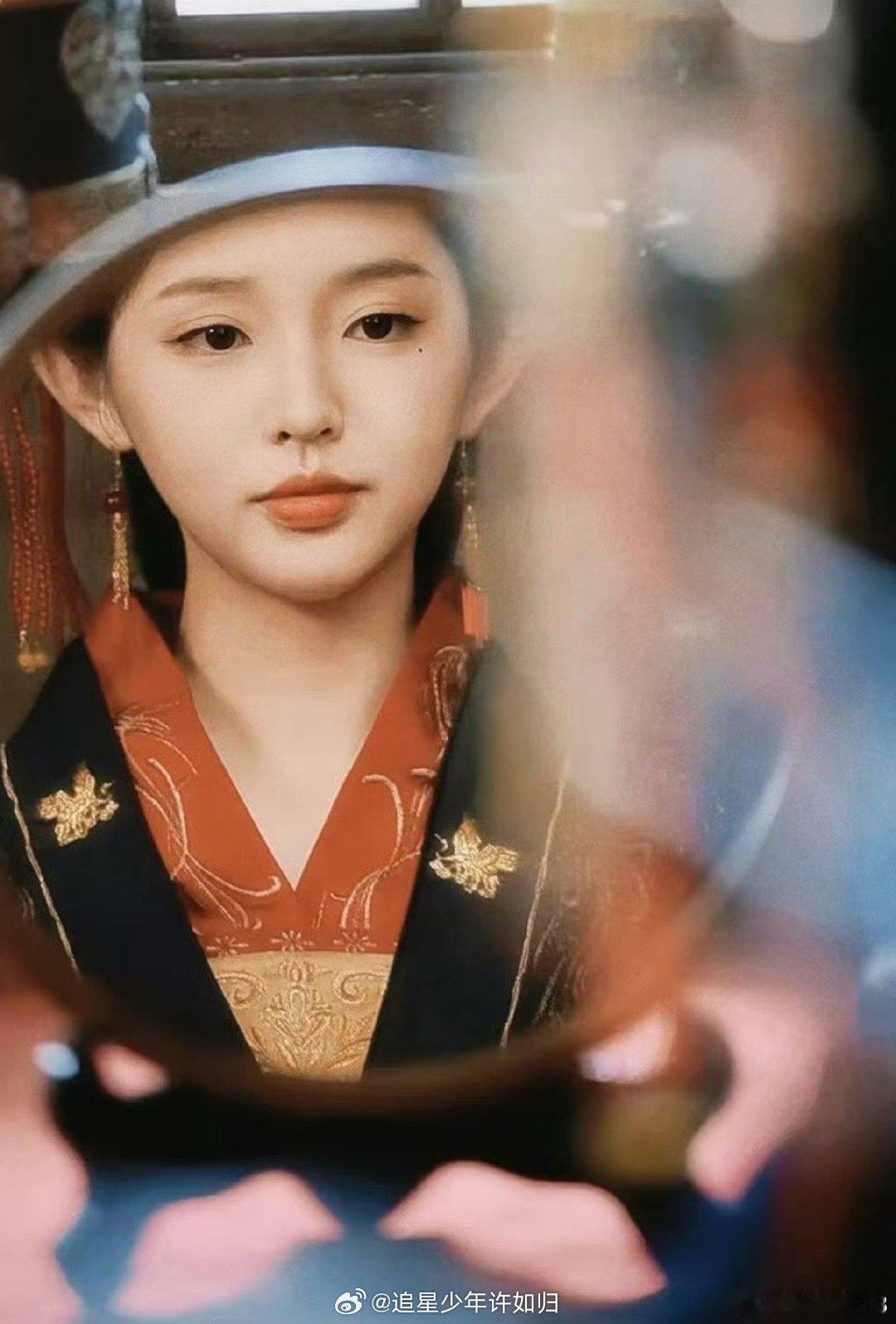 李柯以给短剧上强度了 卓文君的故事很多人都知道，但李柯以演出了新意。不是被动等爱