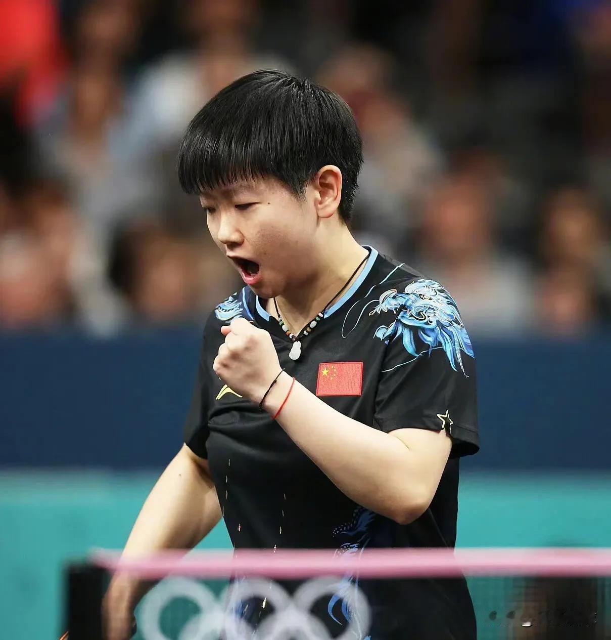 确实太强了！孙颖莎4-0晋级半决赛，4个没想到！
1、没想到，孙颖莎这么轻松就4