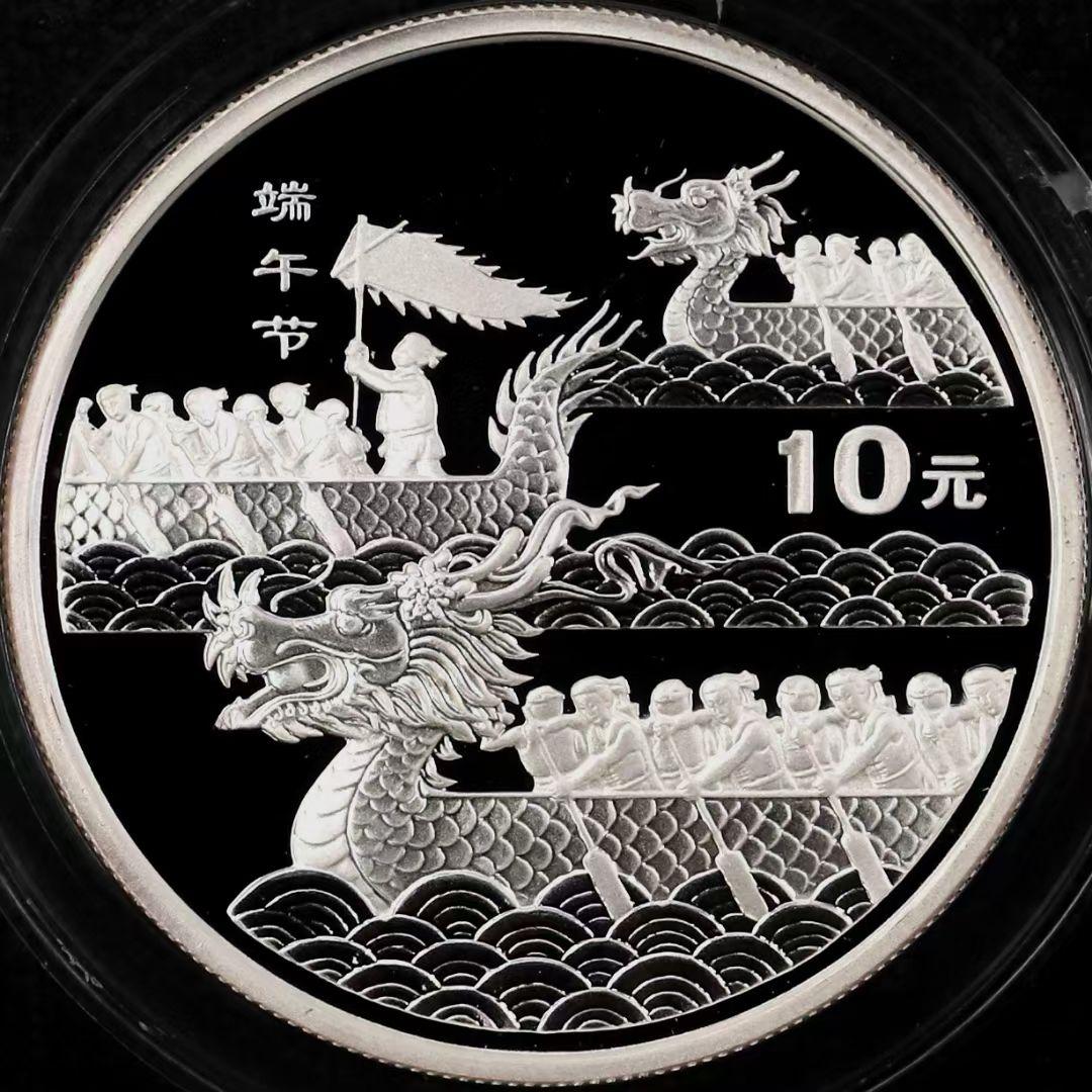 金银价格暴跌，卢工市场可能会更惨淡了，本来春节后就是行情很差的时候，叠加目前黄金