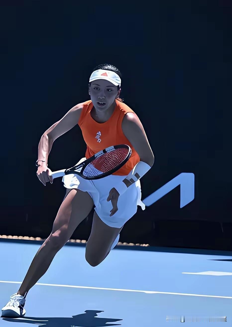 王欣瑜这是突然“打通任督二脉”了？两周时间像换了个人！

从开赛季怎么打都输，到