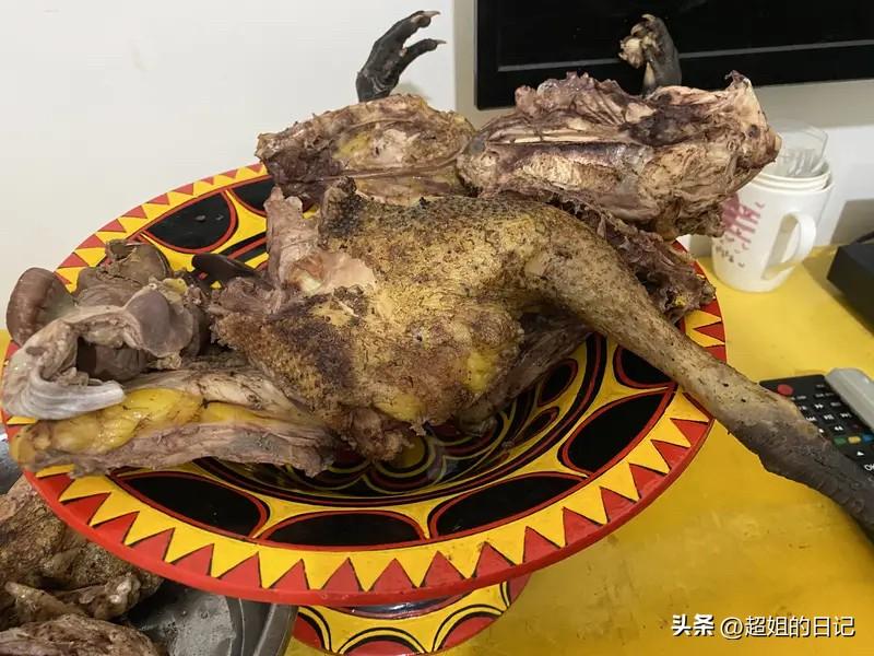 幸福就是，身体健康，儿女健康
父母健在，自己有稳定的收入
不给任何人添麻烦，对社