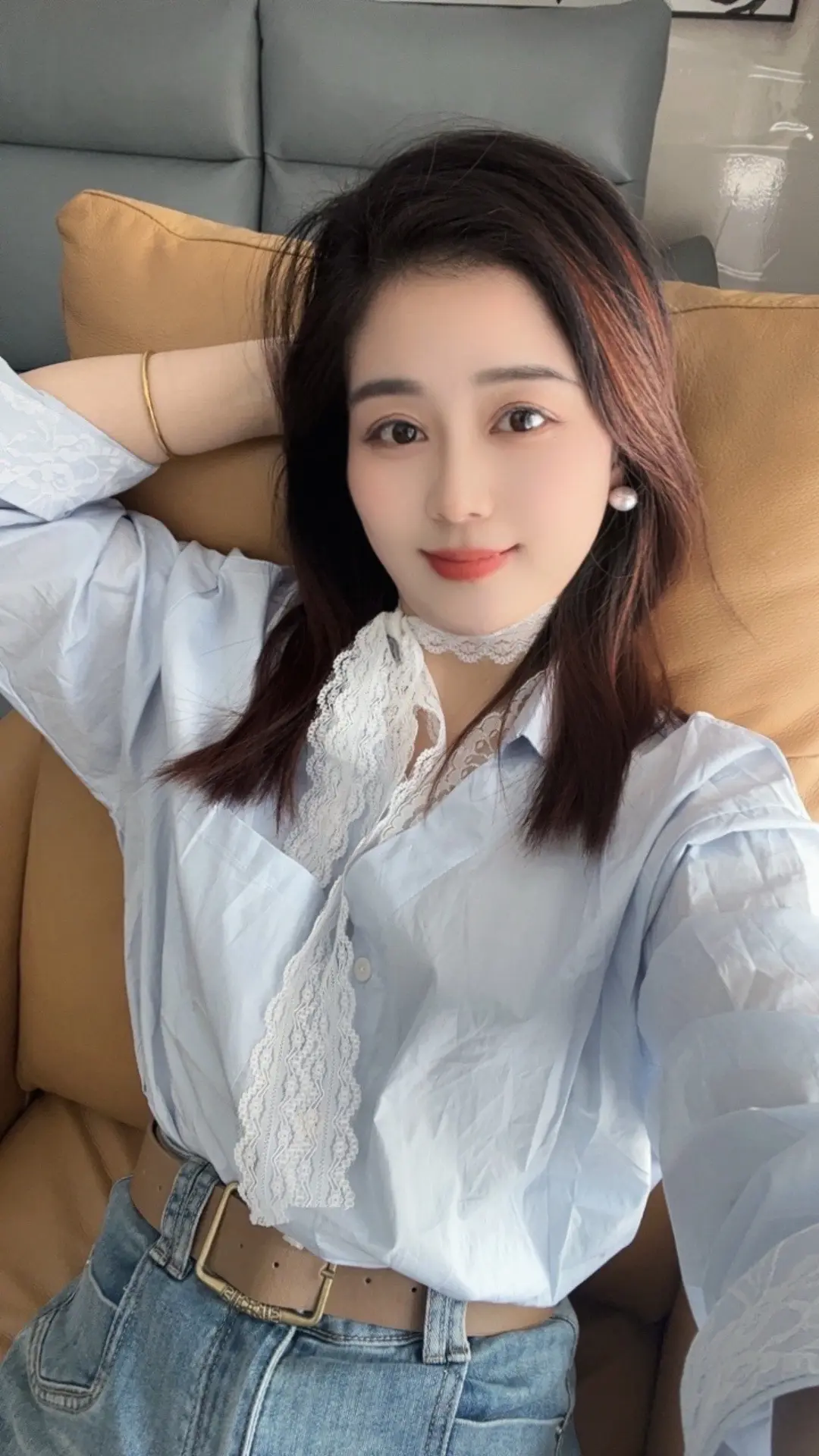 人生从来都不可能是完美，各有各的不足，各有各的难处，各有各的烦恼，各有...