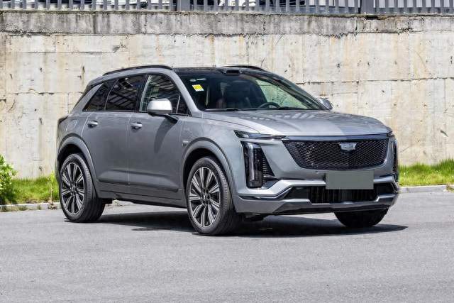 豪华中型插混SUV，凯迪拉克XT5 PHEV实力如何？