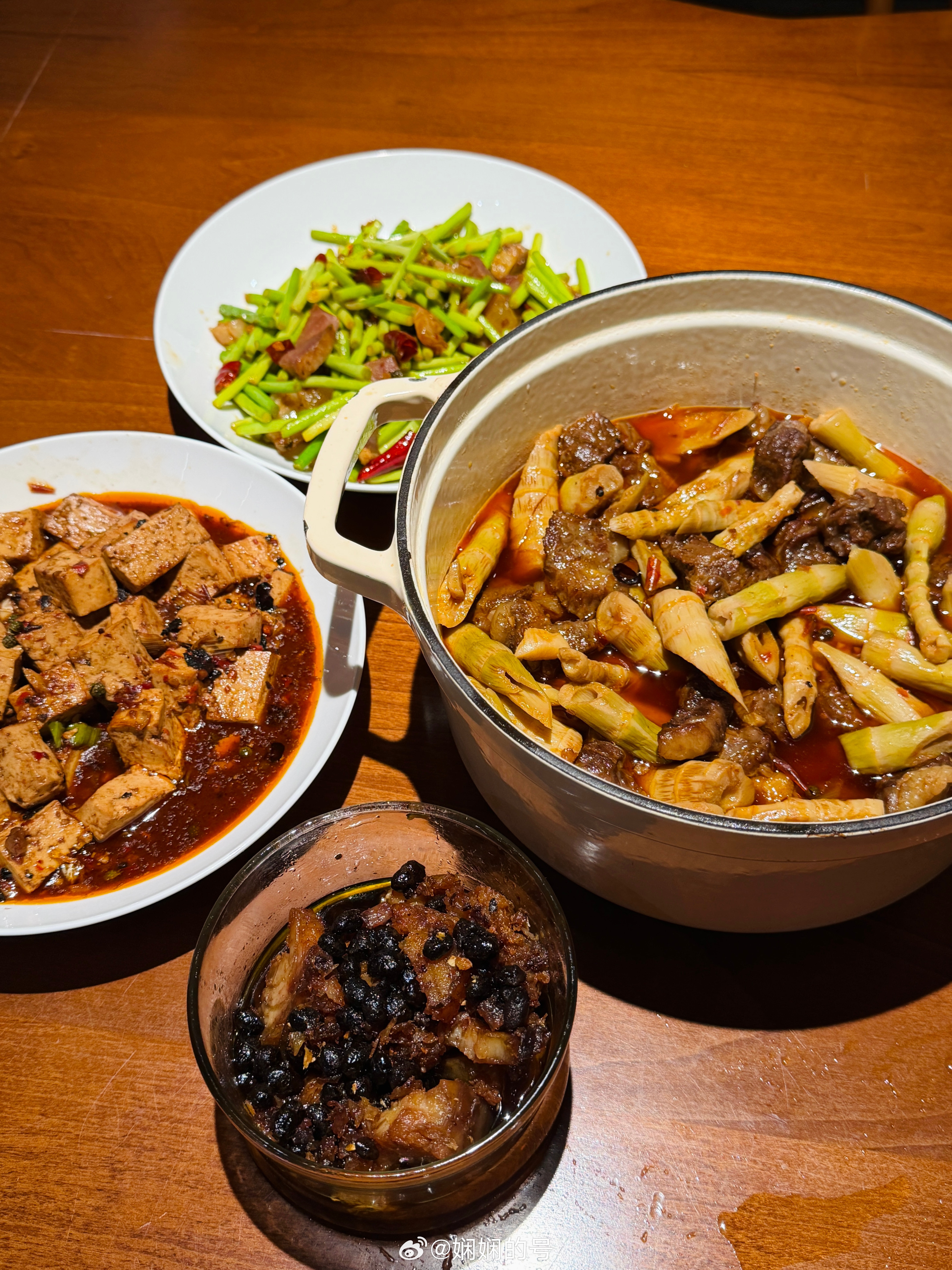 赚钱就是为了让自己过上好日子，再次感慨我找的做饭阿姨手艺真好 ​​​