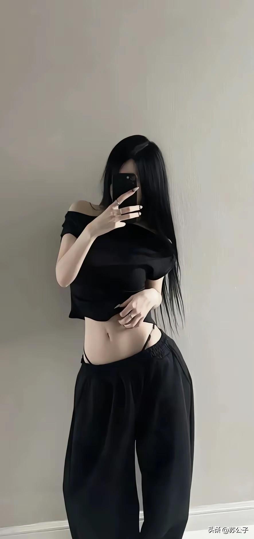 是男人都好色
这很好呀
如果男人都像唐僧一样
那这个世界上女人活着还有趣吗