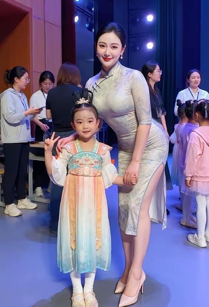 月薪上不了3万估计养不起[捂脸]