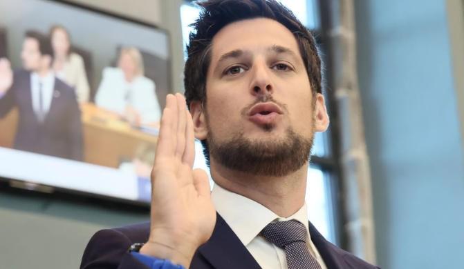 比利时真敢扣！英国运给以色列的军事物资，被当场拦下还查刑事案

跟大家说个实在的