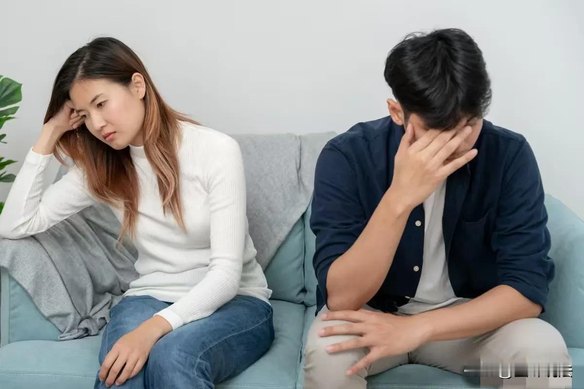 广东吴川，男子和妻子离婚4个多月，妻子就生育了一个孩子。男子推测妻子的怀孕时间在