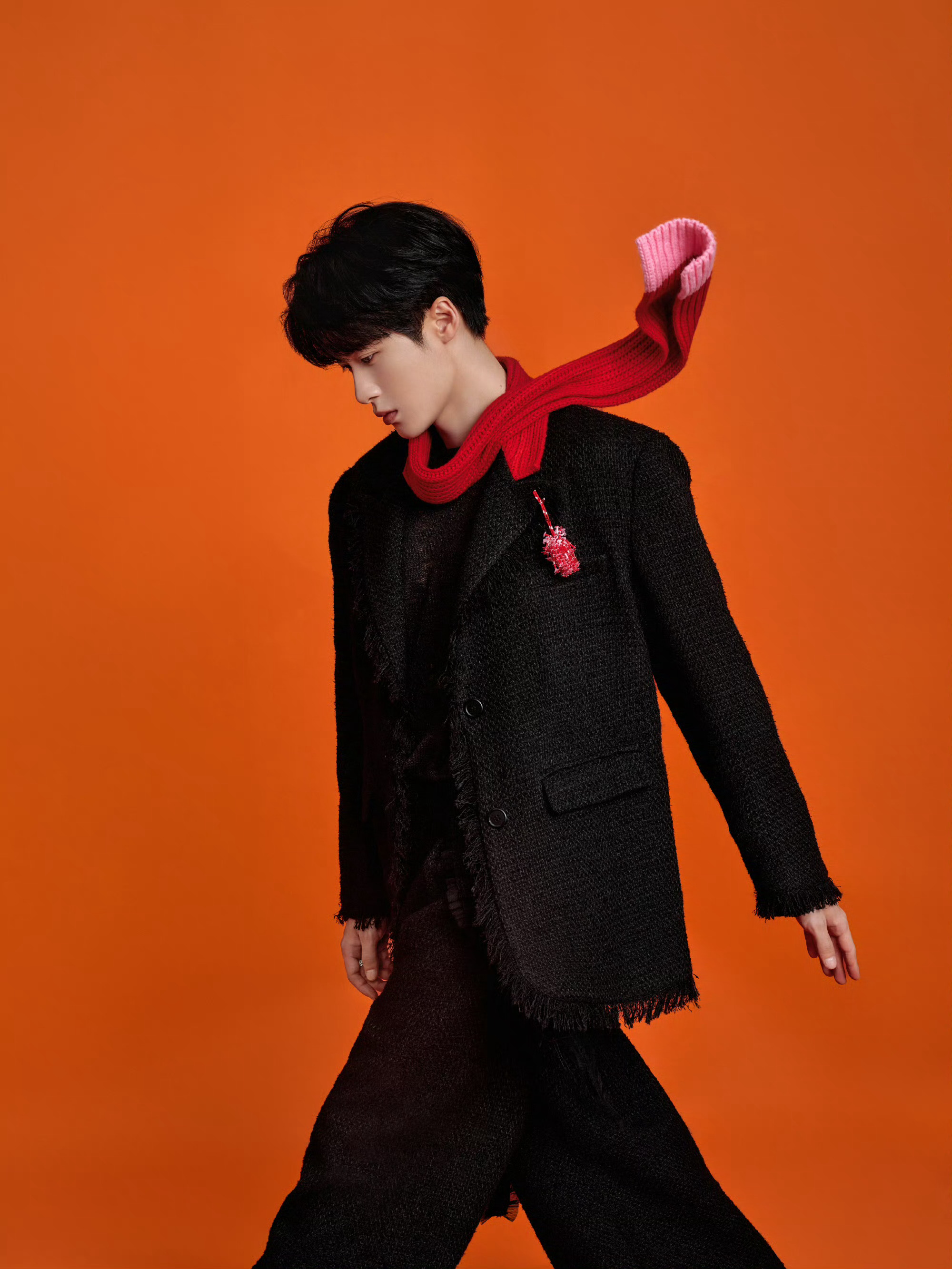 帅哥美女贺岁图来一波！新的一年开启养眼模式！鞠婧祎工作室发图祝绪丹口令红包杨幂贺