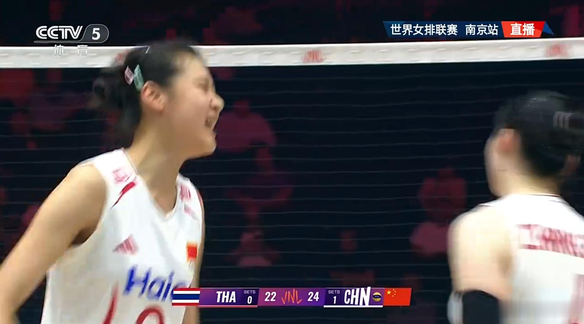 2026世界女排联赛中国女排第二局24-22领先后连丢四分，值得深思……为什么要