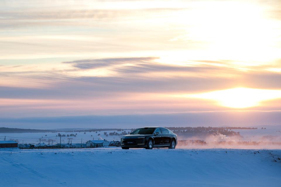 在北方的应该都知道，冬天开车简直就是折磨。严寒常常带来诸多挑战：冻结的车门、冰凉