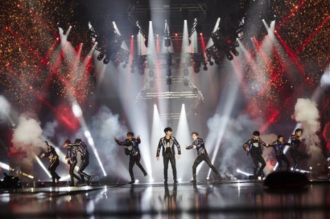 EXO BTS从颁奖礼互夸到成员私下抱团，kai与jimin的挚友组、伯贤与泰亨