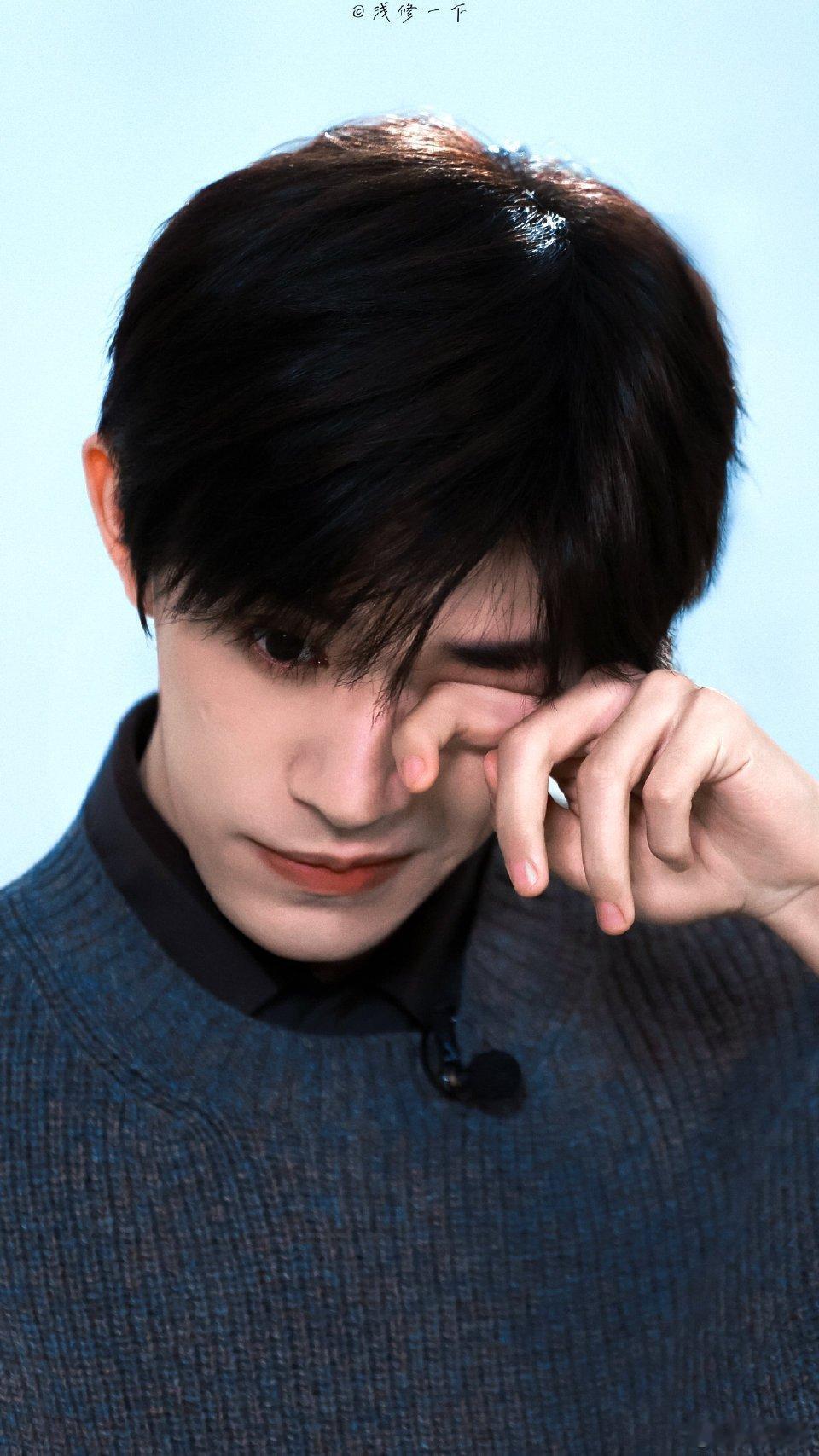 春和景明，波澜不惊。（互新2）