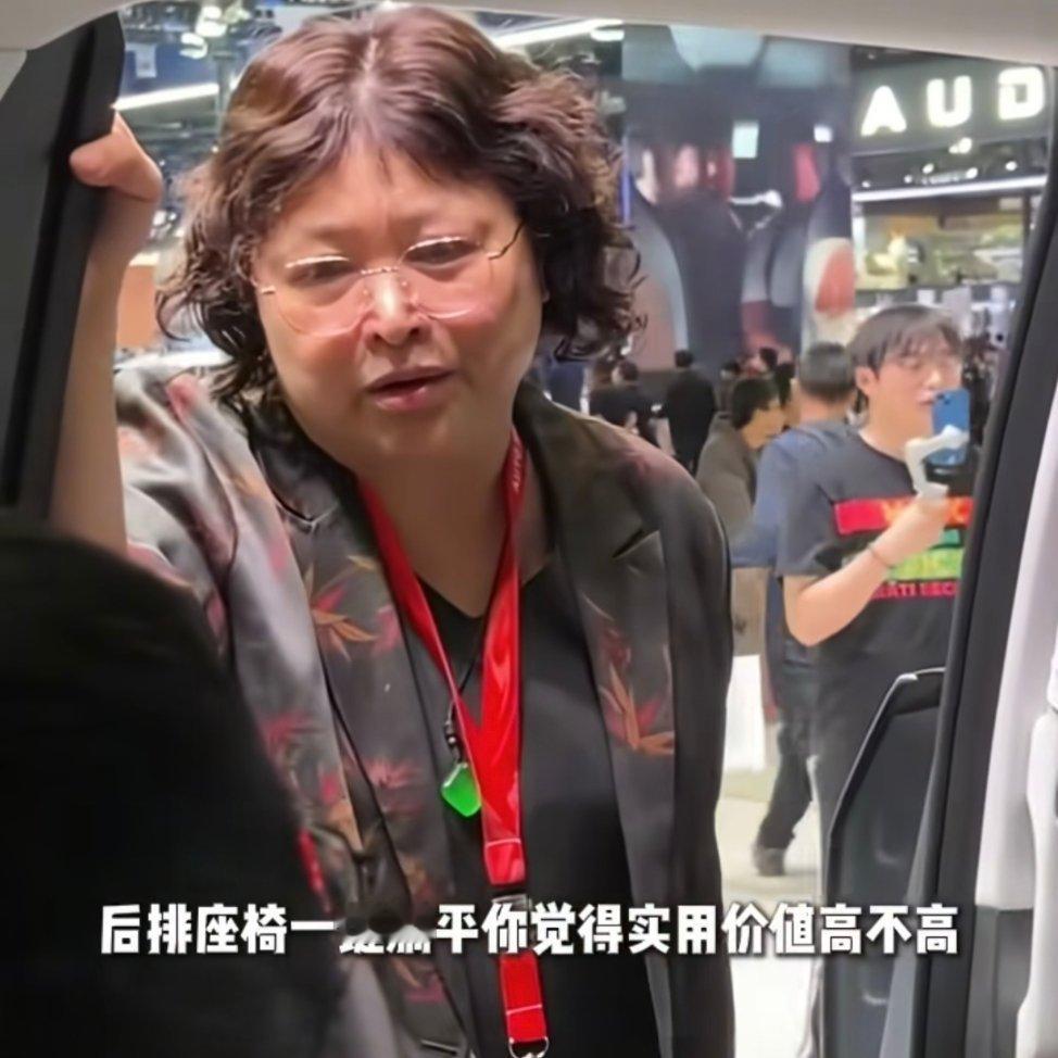 什么是核心技术？核心技术不是象牙塔，核心技术不是方向，能解决核心问题的技术才叫核