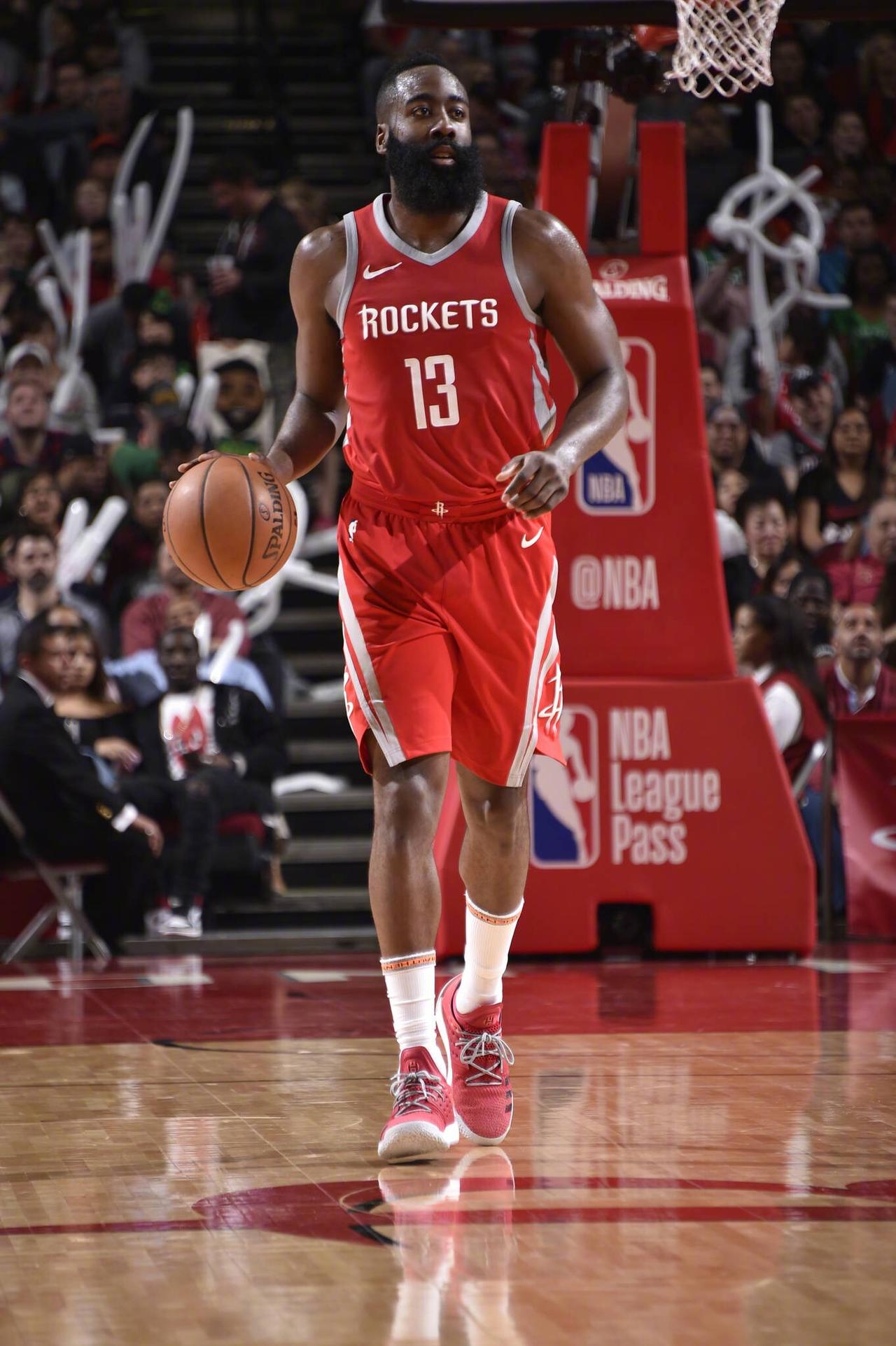 看NBA上咪咕视频，9月27日讯 美媒BGN Hoops更推表示：季后赛单场40