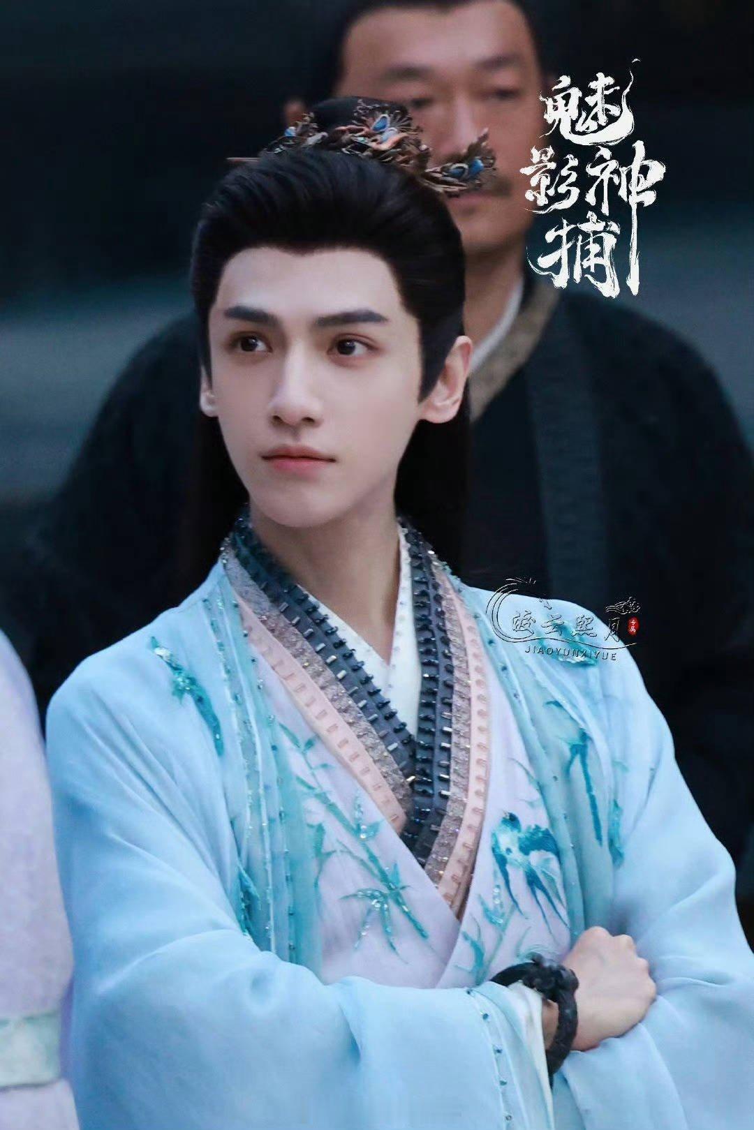 罗云熙现在这个状态比润玉还要好看[送花花] ​​​
