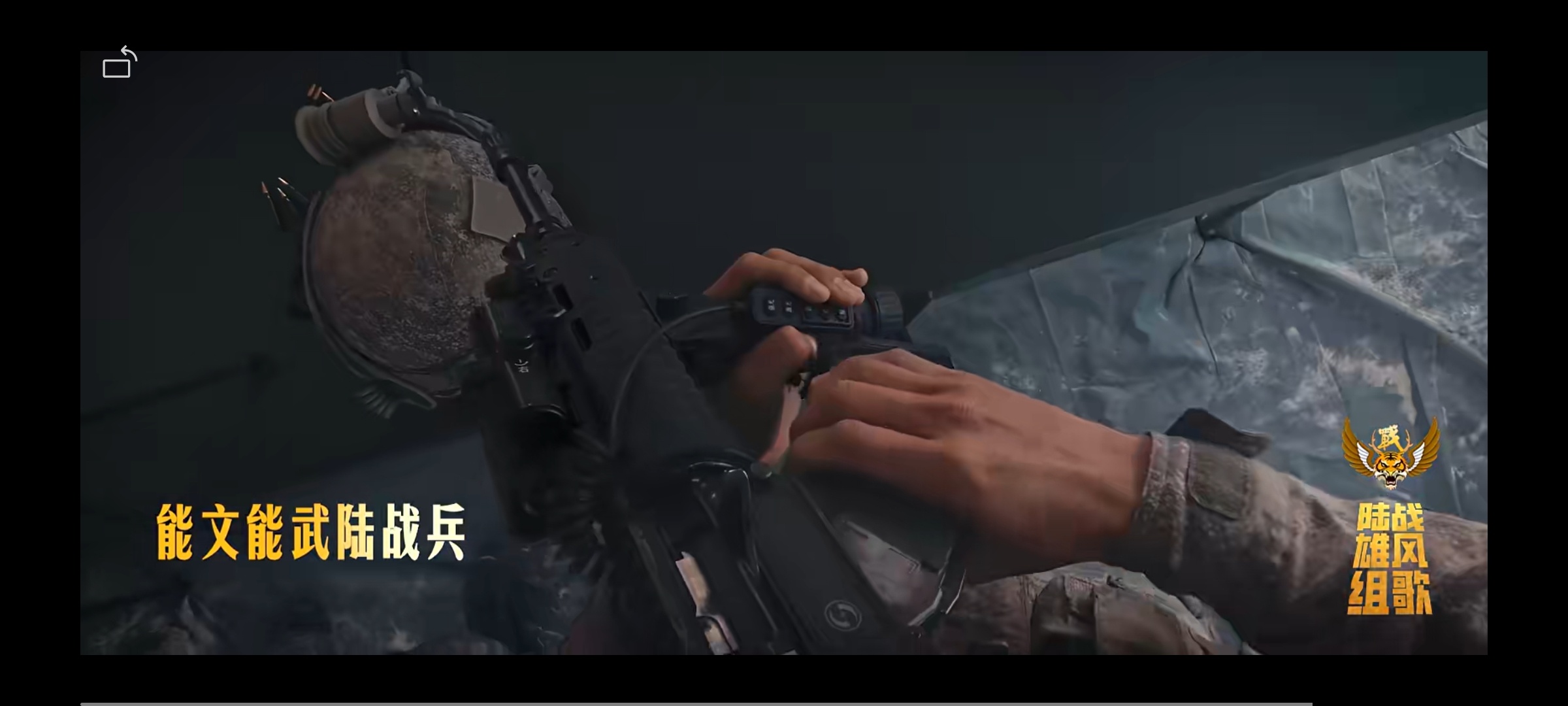 新QMZ配套的鼠尾这么多按钮，是全（多）功能的吧，感觉有些倒反天罡。这个鼠尾的放