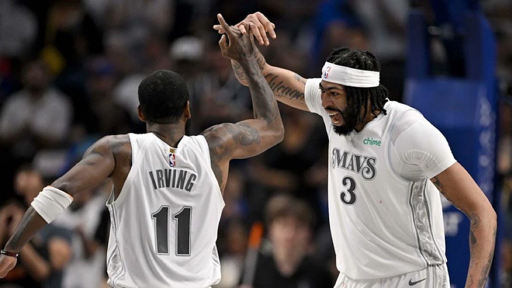 ESPN的NBA内部人士预测独行侠下赛季以44-38的战绩位列西部第八。我的观赛