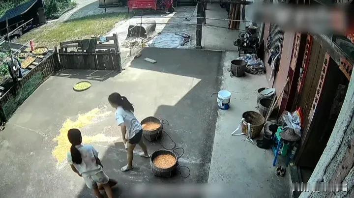 解释不清了，或许这就是老一辈人的智慧吧！广西一名女子在家时接到婆婆的电话，让自己