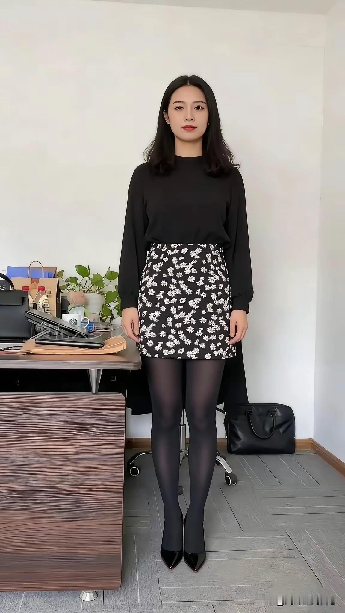 今天的新衣服！大家觉得这身穿搭好看吗！