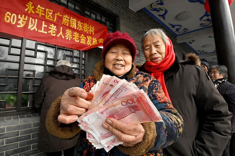 老了没存款,怎么办? 老了没存款这事儿，还挺常见。很多人年轻时没概念，活在当下赚