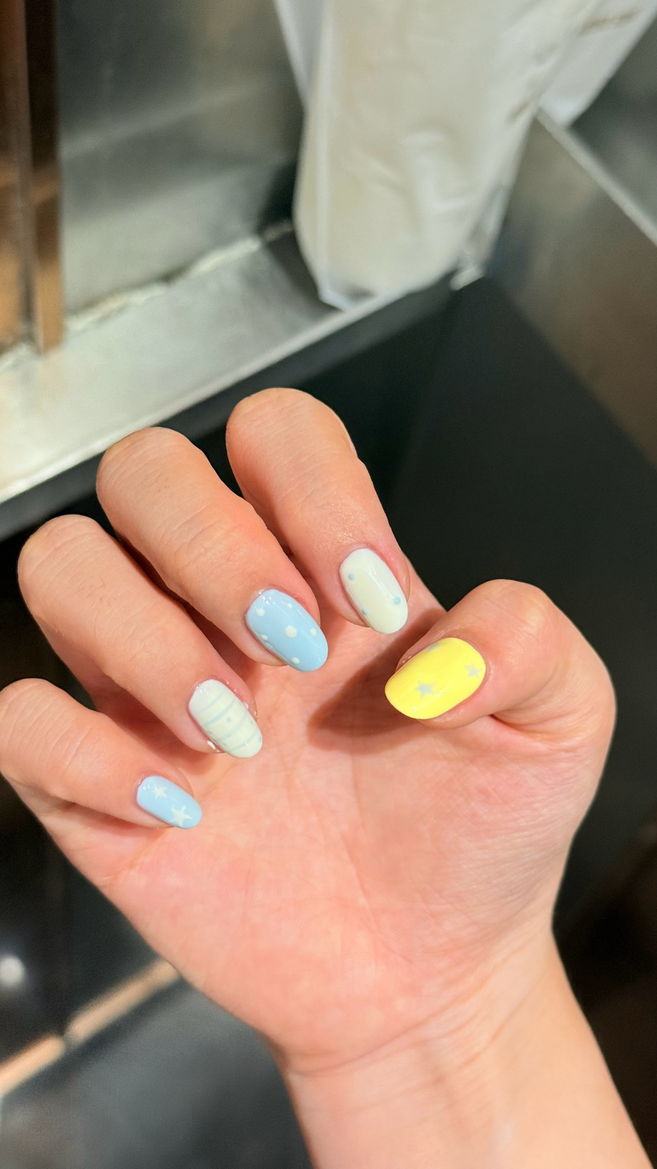 小黄小蓝 