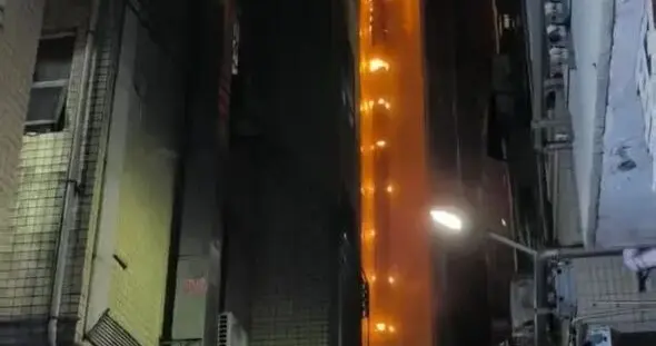 昨夜突发！深圳龙华区一城中村高楼突发火情