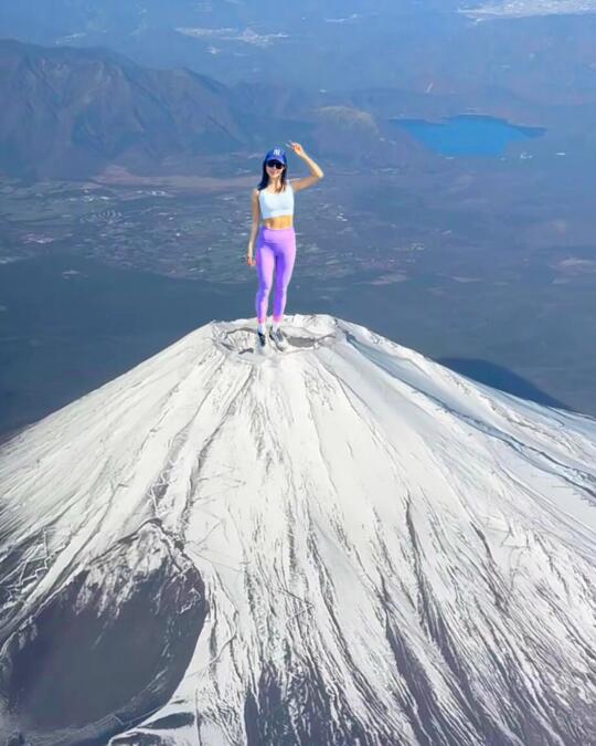 📍日本·富士山頂還是挺涼快的😎