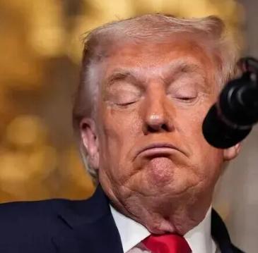 美国看中国没有对日本动手，又开始打压中国了，美国本来希望中日打一仗，趁机卖给日本