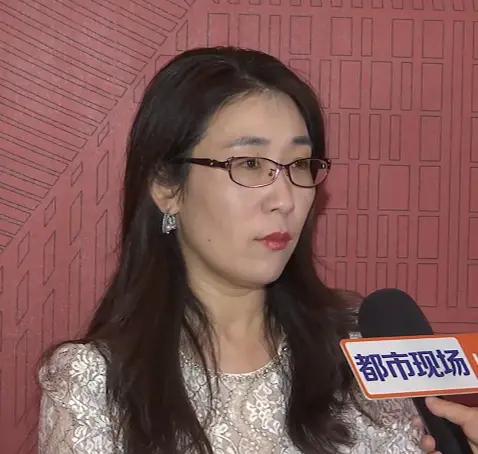 暗度操作，疑点重重！
8月6日，婚外胚胎案原配朱女士公开发声，男方宣称已销毁涉事