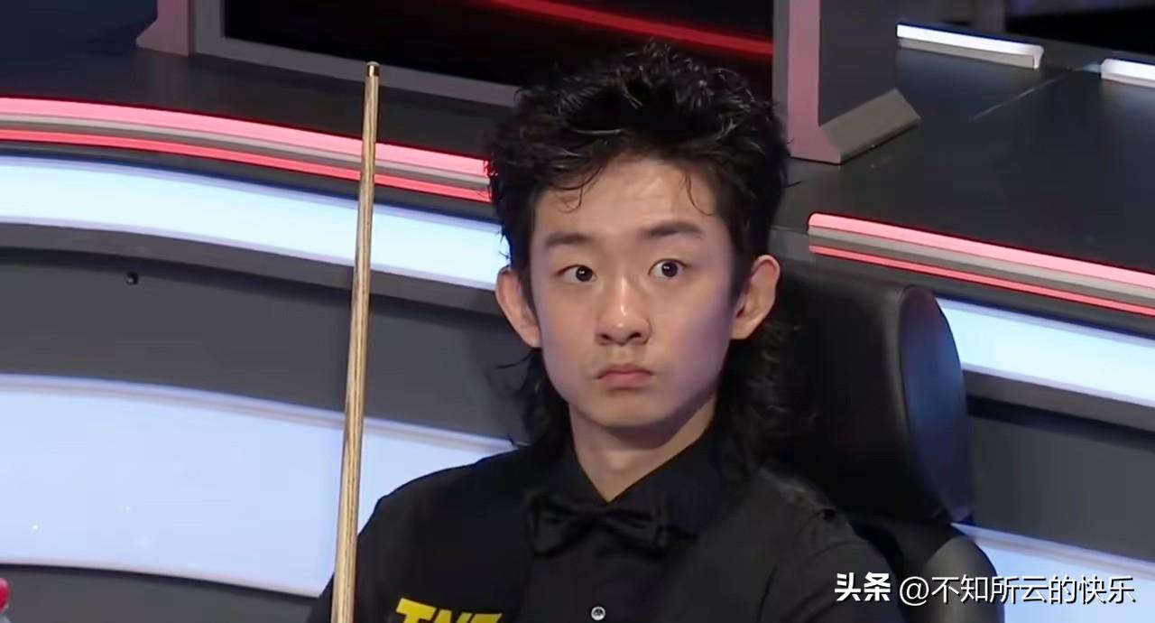 又是凌晨两点，斯诺克巡回锦标赛赵心童最大拦路虎，吴宜泽携6：2领先之势再次登场。