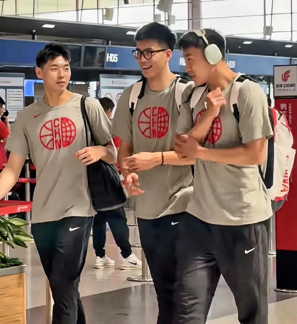 徐昕入选，王俊杰回归！！中国男篮长沙热身赛对阵FMP拉德尼基，郭士强带队18人名