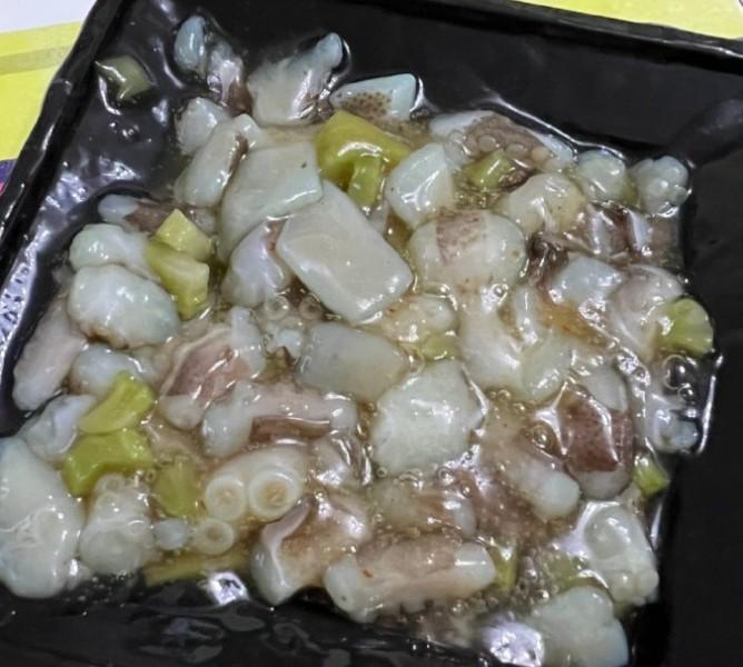 就问谁还在吹日本寿司？
原来日本才是预制菜最早的“受益者”。 日本早已形成了完整