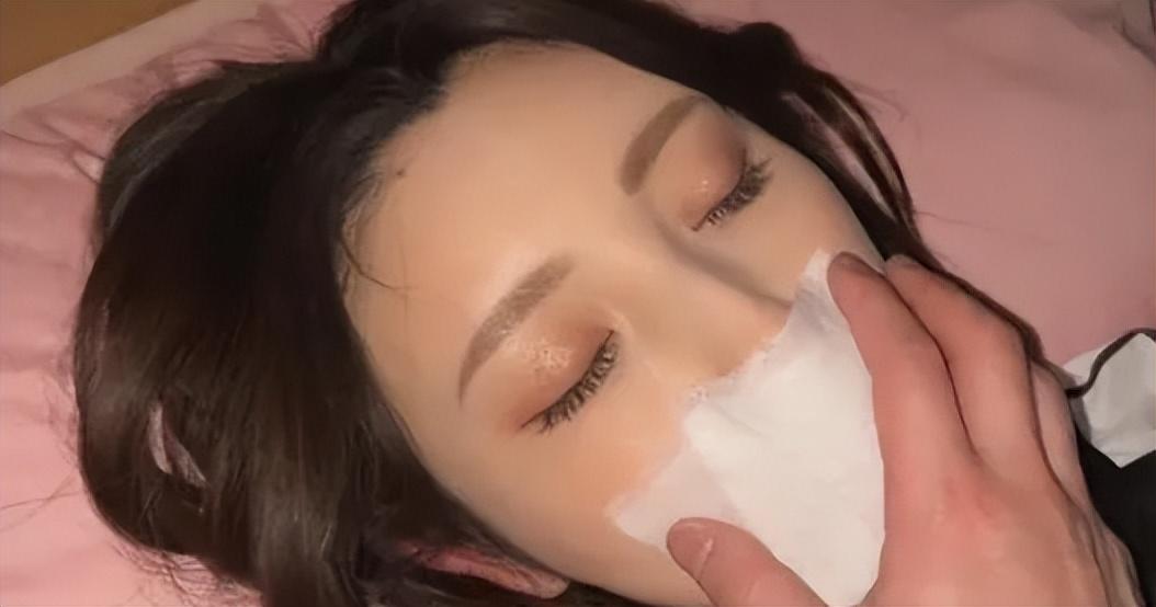 伦敦名校在读博士，打造富二代绅士人设，专门诱骗华裔女留学生。光鲜的学历和外表只是