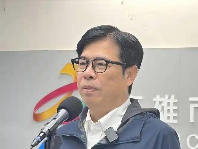 水灾严重！陈其迈一通电话！卢秀燕火速调27台抽水机南下！

8月25日，高雄发生