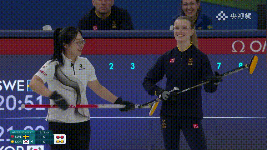 【停电普兰】4条冰道只有爱沙尼亚小哥在停电时投壶 