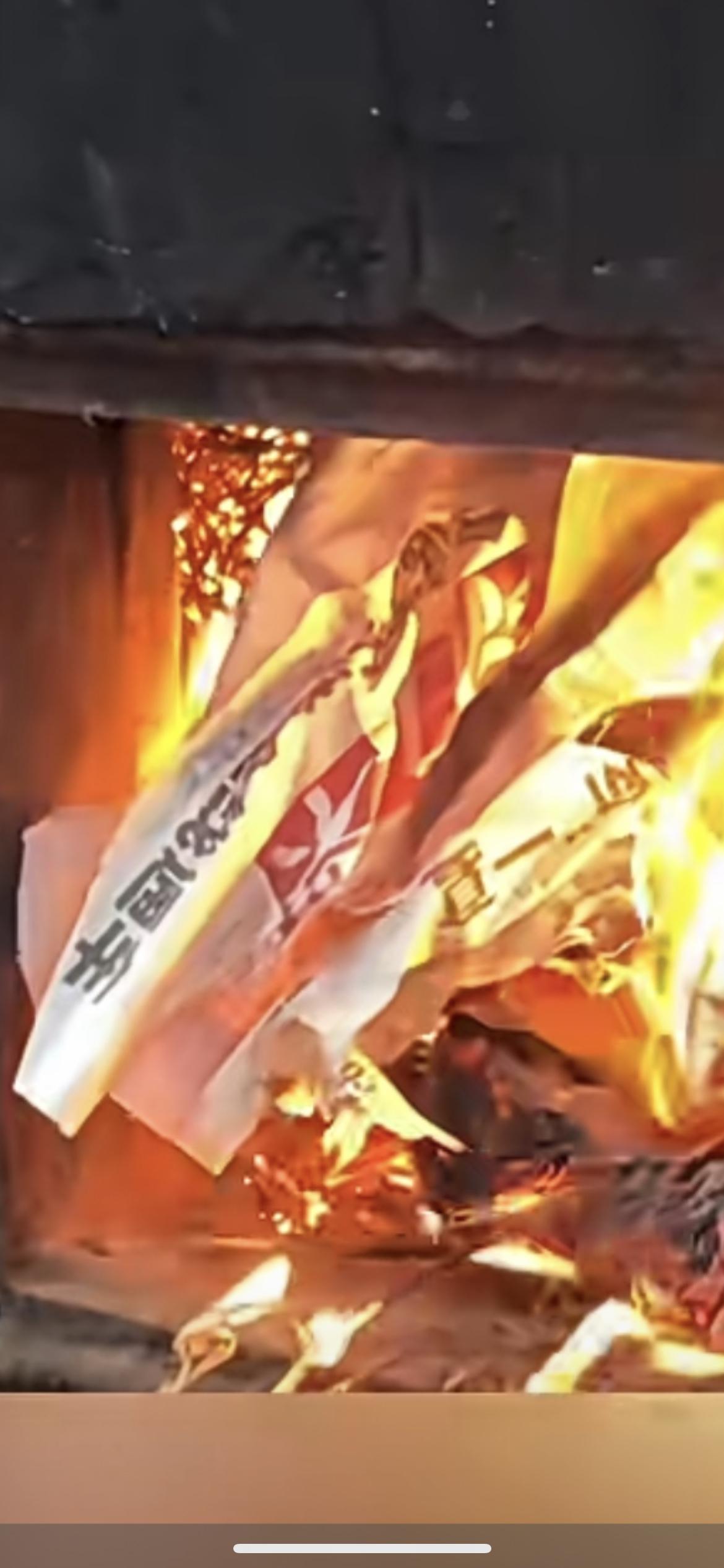 12月2日甘肃临夏，村民土炕出现取暖改造倡议书。当地回应：仅发给村民签字，不具有