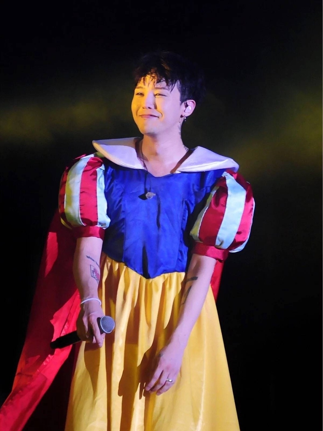 很久很久以前 巨龙突然出现权志龙