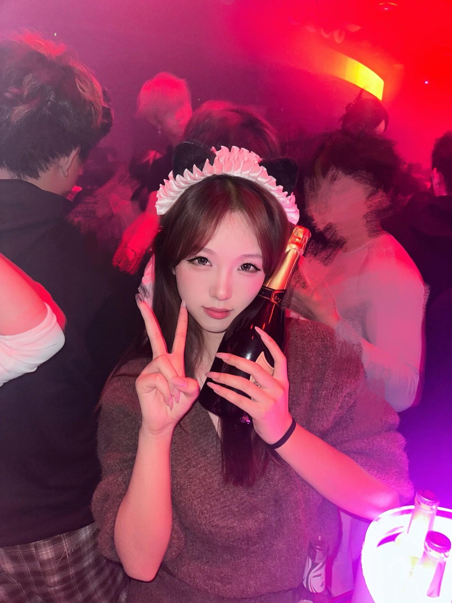 你总说我花心 如果每天爱上一个崭新的你也算的话 那我认了